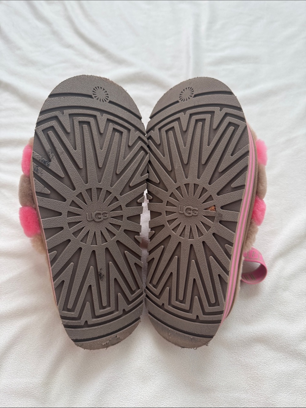 UGG Women's Pink and Brown Fur Slide Sandals - Picture 4 of 4